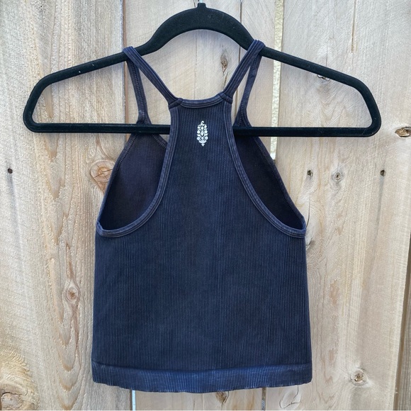 4. Free People Movement Happiness Runs Long Crop Tank in Washed Black size XL - Picture 6 of 8